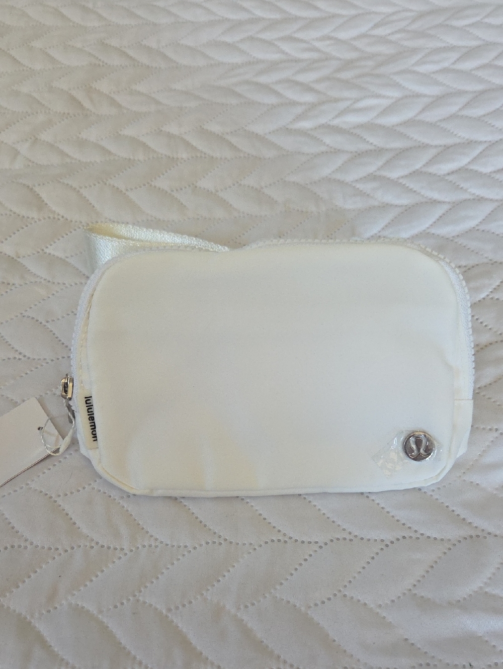 lululemon athletica White Quilted Cosmetic Pouch with Logo Accent